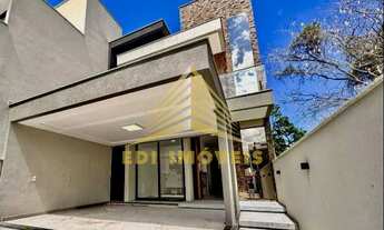 Imagem: Casa Duplex recém-construída em Camboinhas