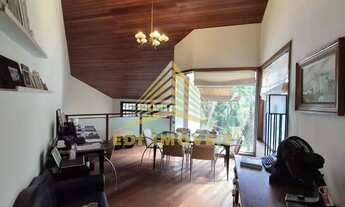 Imagem 7: Residência de Alto Padrão com Lazer Completo em São Francisco