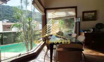 Imagem 6: Residência de Alto Padrão com Lazer Completo em São Francisco