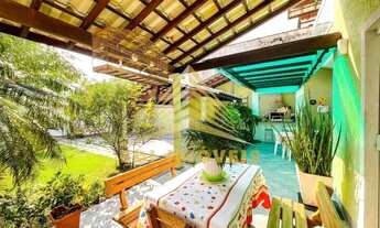 Imagem: Casa na Quadra da Praia de Piratininga