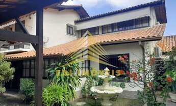 Imagem: Casa à venda no bairro Piratininga - Niterói/RJ