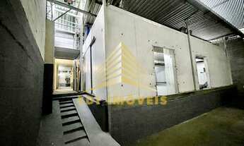 Imagem 2: Pavilhão/Galpão à venda no bairro Santa Bárbara - Niterói/RJ