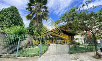 Imagem 2: Casa duplex com 4 dormitórios em Itaipu