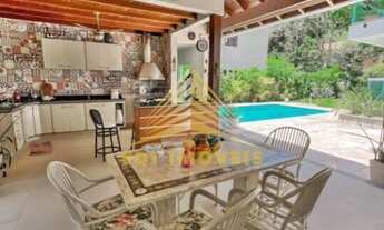 Imagem 2: Casa Alto Padrão em Condomínio com 4 quartos sendo 2 suíte