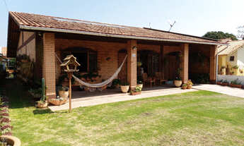 Imagem: Casa à venda no bairro Cachoeira do Bom
