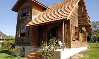 Imagem: Terreno com Casa Chalé na Praia do Santinho