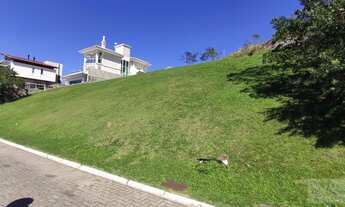 Imagem 2: Terreno à venda com 720 m² Vista Mar em Condomínio Fechado na Trindade - Florianópolis - S