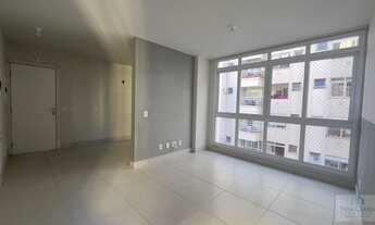 Imagem 7: Apartamento com 2 dormitórios e 2 vagas à venda, 67 m² por R$ 890.000 - Centro - Florianóp