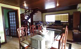 Imagem 4: Casa à Venda no Bairro Carianos, no Sul da Ilha em Florianópolis- SC