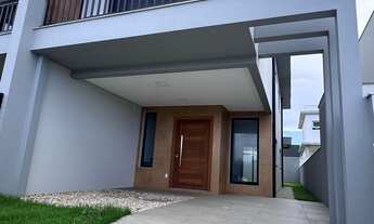 Imagem: Casa Nova com 3 Suítes no Jardim Campeche