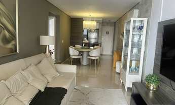 Imagem: Belíssimo Apartamento à Venda no Bairro