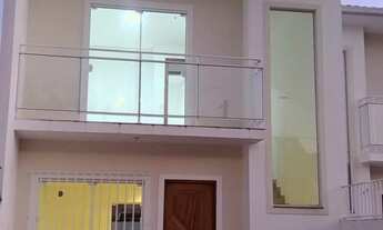 Imagem: Sobrado Geminado em Potecas, São José/SC