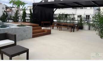 Imagem 7: Frente Mar em Coqueiros: Cobertura Ampla e Privativa em Florianópolis