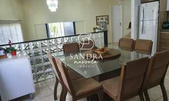 Imagem 5: Casa Sobrado com 5 dormitórios sendo 1 suíte, para Venda no bairro Ingleses do Rio Vermelh