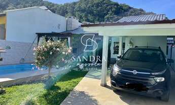 Imagem: Casa à venda no bairro Armação do Pântano