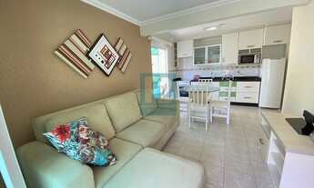 Imagem 2: Apartamento à Venda em Bombinhas Mobiliado e Pertinho do Mar