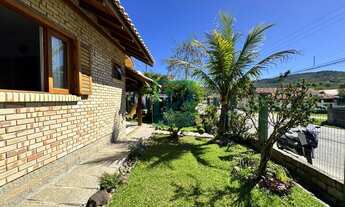 Imagem 3: Casa Mista à Venda no Litoral — Espaço, Estilo e Qualidade de Vida Em Bombinhas - SC!