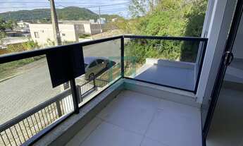 Imagem 2: Sobrado a Venda em Bombinhas Triplex com Amplo Espaço!!!