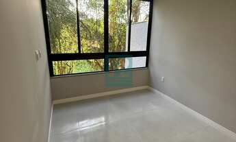 Imagem 6: Sobrado Alto Padrão com 03 Dormitórios 02 vagas no Bairro do Mariscal