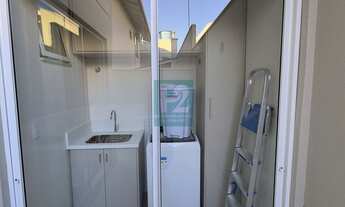 Imagem 7: Sobrado Alto Padrão com 04 Quartos, Finamente Mobiliado à Poucos Metros do Mar em Bombinha