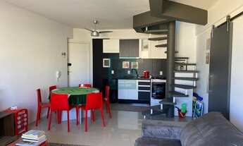 Imagem 3: Cobertura Mobiliada e Decorada com Vista Para o Mar em Bombinhas/SC