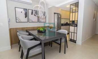 Imagem 5: VIVA O LUXO À POUCOS PASSOS DO MAR EM BOMBINHAS, SC!