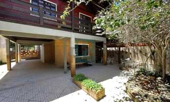 Imagem: Casa Ampla À Venda Localizada No Costão