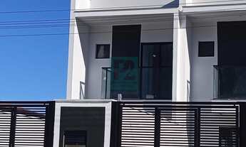 Imagem: Sobrado Geminado Alto Padrão Localizado