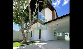 Imagem 1: Sobrado à Venda em Bombinhas SC com Alto Padrão de Acabamento!!!