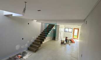 Imagem 6: Sobrado Pronto Alto Padrão com 02 suítes em Canto Grande Bombinhas