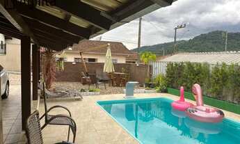 Imagem: Casa com piscina à venda de Rodeio/SC!