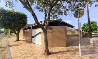 Imagem: Casa com Escritorio a Venda Proximo a