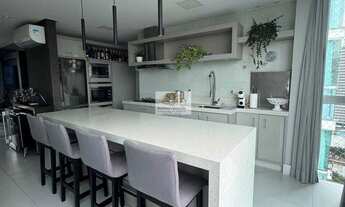 Imagem 5: VENDA- BARRA NORTE - APARTAMENTO COM 04 DORMITÓRIOS PRÓXIMO A AVENIDA BRASIL