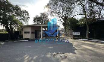 Imagem 2: Cond Jd Passárgada A - 4 suítes, linda, totalmente reformada!