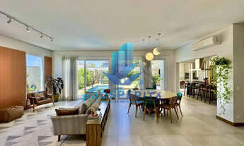 Imagem 7: Cond. Alphaville Granja Vianna - 4 suítes, moderna e impecável!