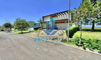 Imagem 4: Cond. Alphaville Granja Vianna - 4 suítes, moderna e impecável!