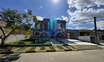 Imagem: Casa á venda no Res. Vila Real - 3 Suítes