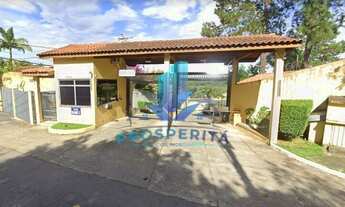 Imagem: Ótimo imóvel com piscina - 02 suítes