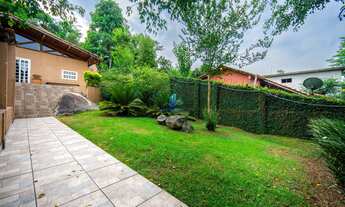 Imagem 6: EXCELENTE OPORTUNIDADE . Casa Térrea - 4 dorms -2 suítes o - Granja Viana - Carapicuiba/SP