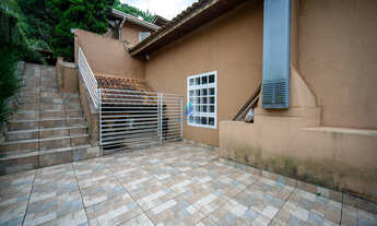 Imagem 4: EXCELENTE OPORTUNIDADE . Casa Térrea - 4 dorms -2 suítes o - Granja Viana - Carapicuiba/SP