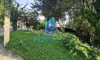 Imagem 5: Casa a venda Cond. Colinas de São Fernando - Impecável, 3 dorms / 2 suítes, varanda !