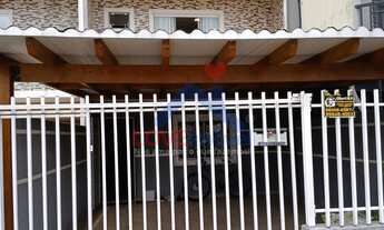 Imagem: Sobrado à venda no bairro Campo de Santana