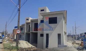 Imagem: Sobrado à venda no bairro Cidade Industrial