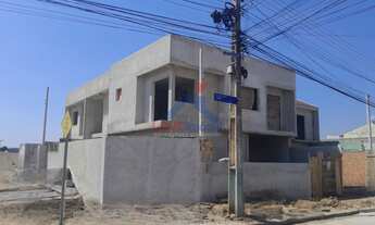 Imagem: Sobrado à venda no bairro Ganchinho - Curitiba/PR