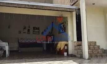 Imagem: Sobrado à venda no bairro Pinheirinho