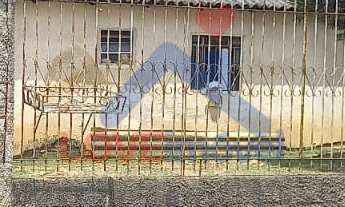 Imagem: Casa à venda no bairro Sítio Cercado