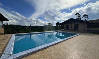 Imagem: LINDA CHÁCARA EM CAMPO LARGO