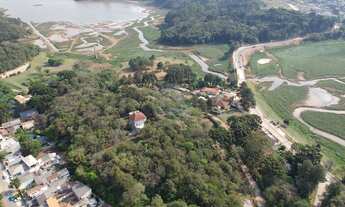 Imagem 7: Chácara nas margens do Parque Passaúna no baiiro Augusta, Curitiba/PR