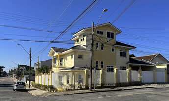 Imagem: Sobrado Alto Padrão no centro de Campo