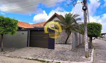 Imagem 5: Casa de esquina a venda no melhor localização do Catolé